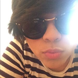 Meet your Posher, Tina